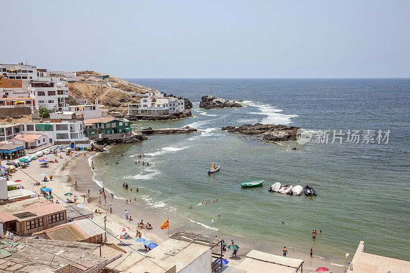 秘鲁利马附近的Punta Negra海岸和海湾